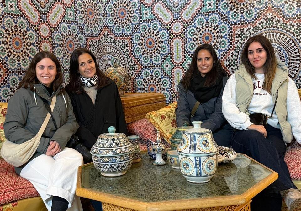 Pottery & Zellige Workshop in Fes – Local Traditional Experience
